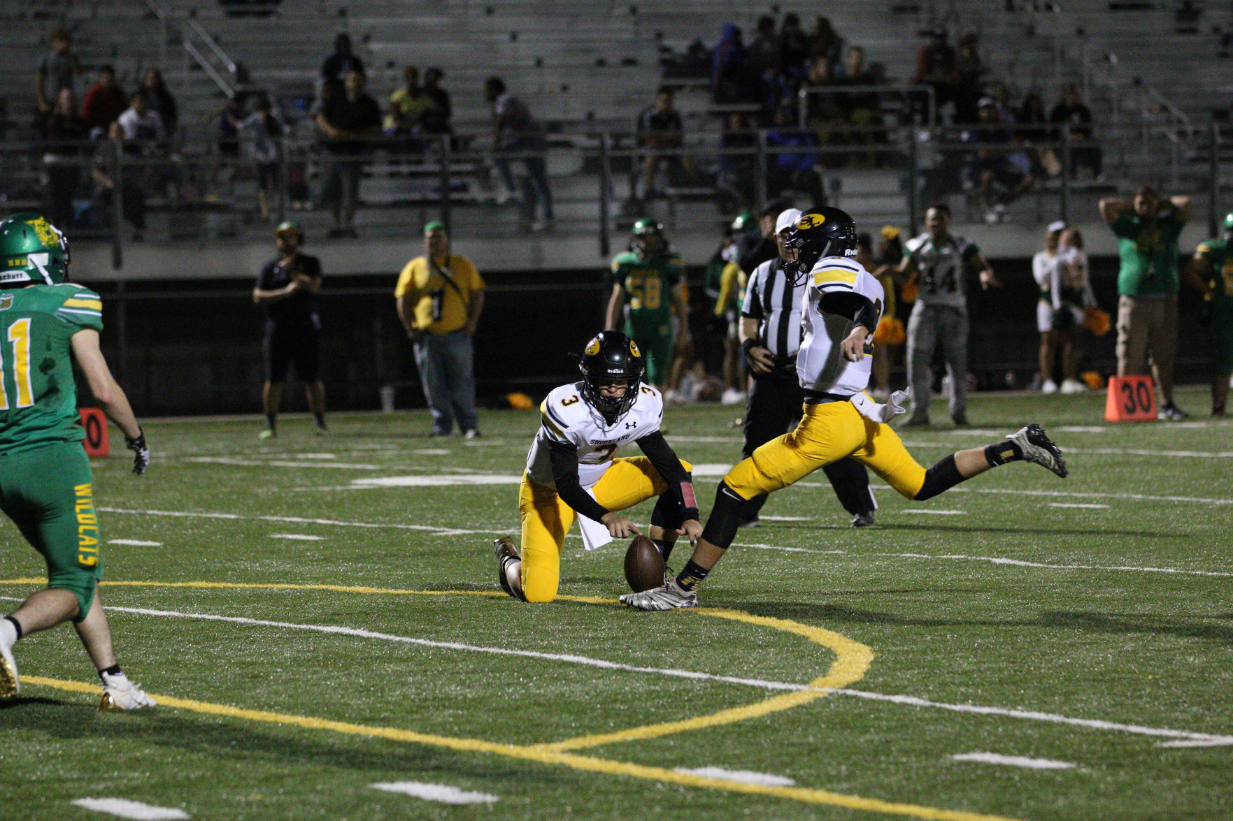 football4.jpg
